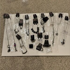 Paparazzi Hematite/Black Diamond Set